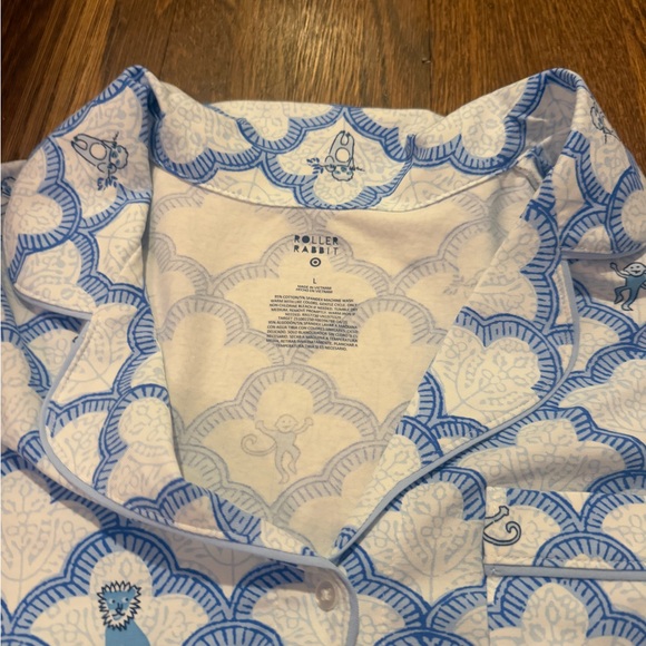 Roller Rabbit x Target Blue Patterned Short Pajama Set - Picture 2 of 4